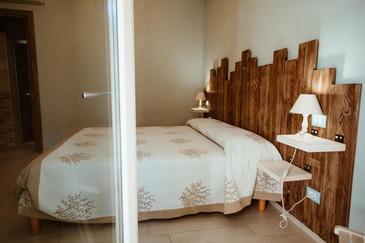 B&B Il Mare In Una Stanza Ortona Exterior foto